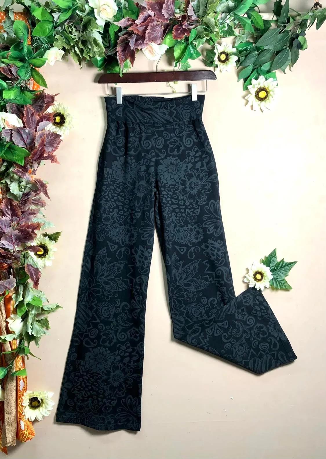 Nude Leisure Pants LARGE