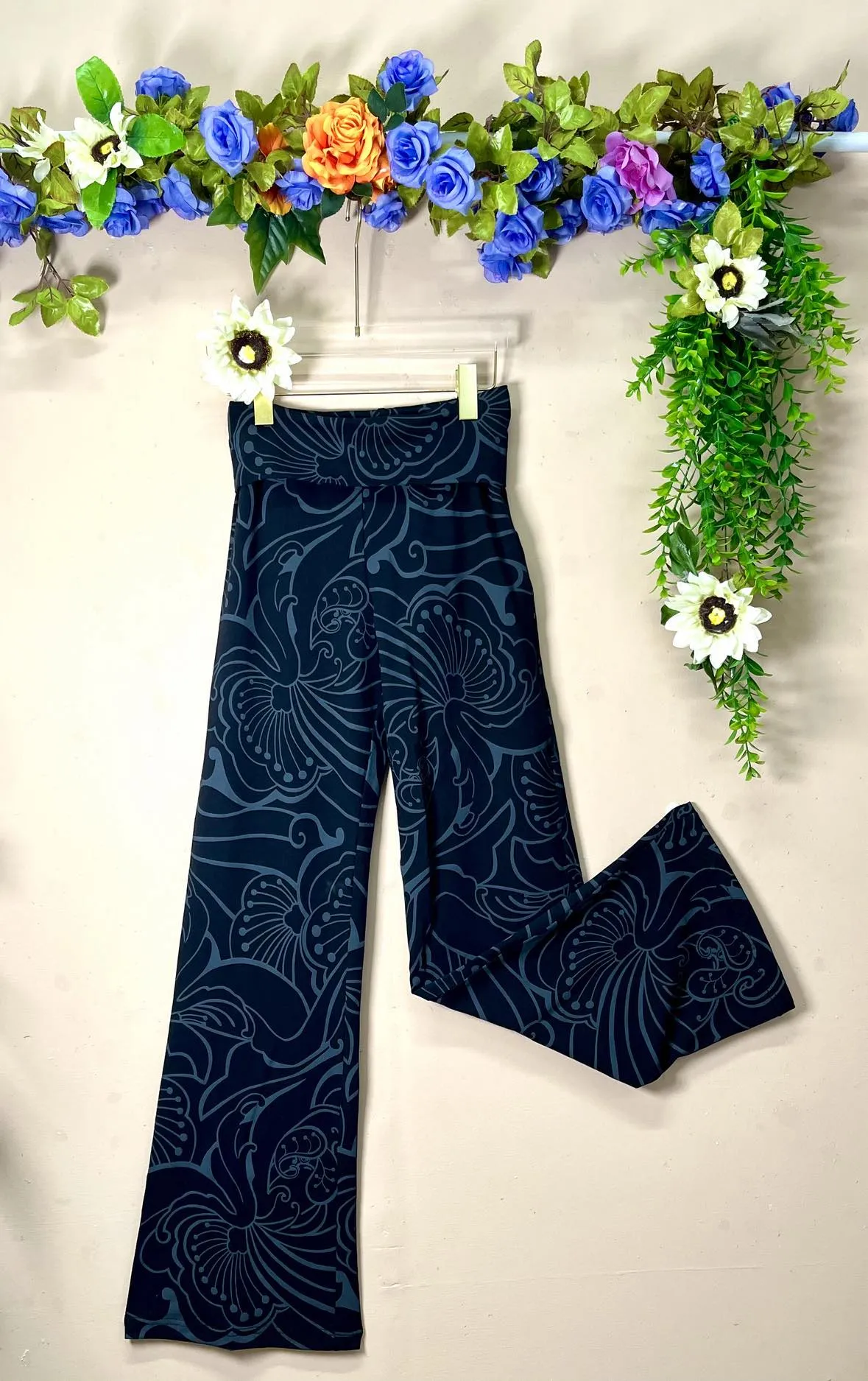 Nude Leisure Pants MED